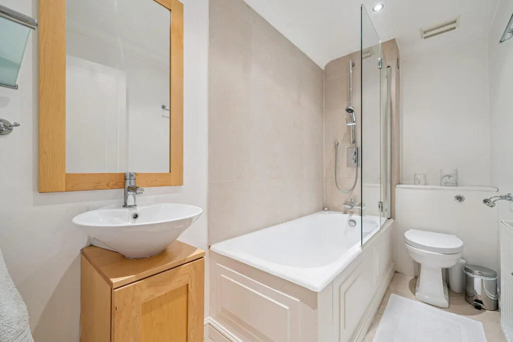 3 bedroom apartment for rent