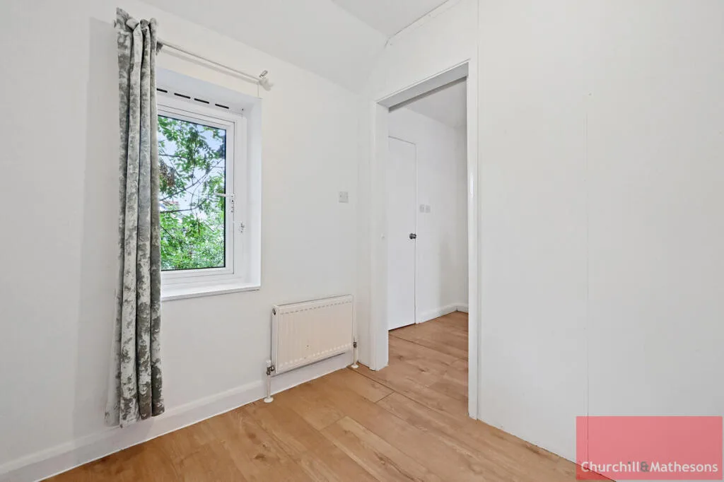 3 bedroom end of terrace house for rent