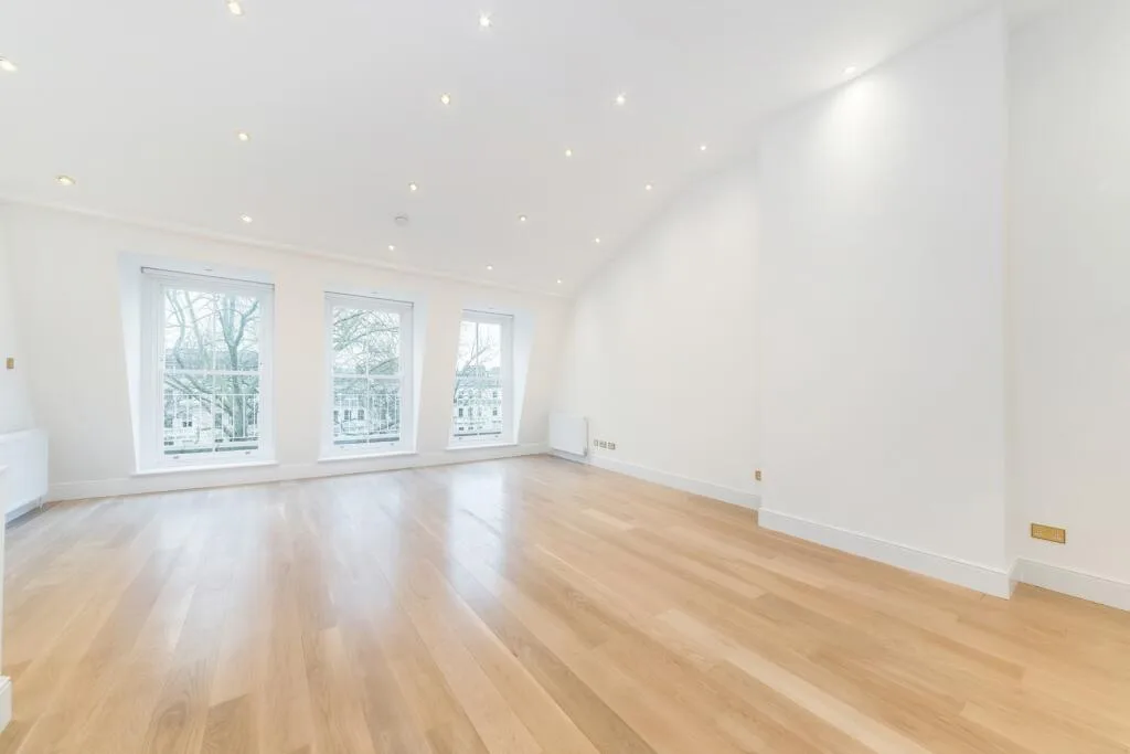 3 bedroom flat for rent