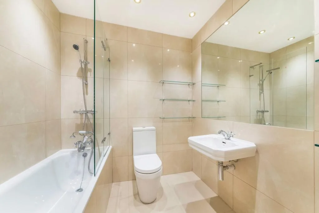 3 bedroom flat for rent