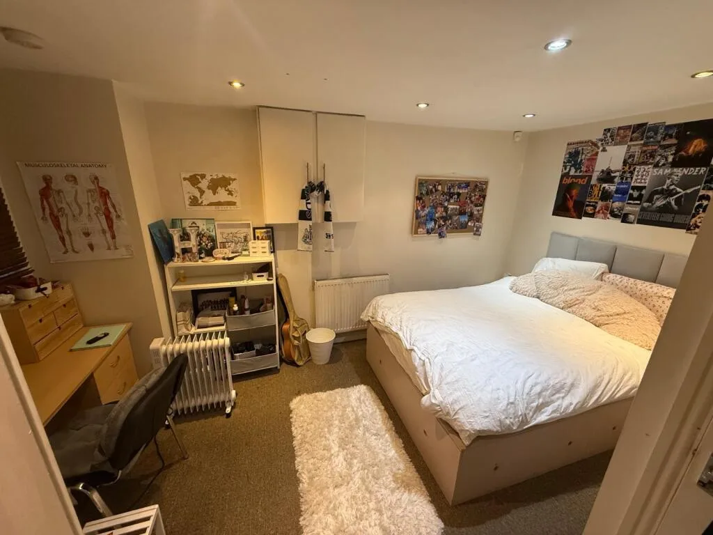 4 bedroom terraced house for rent