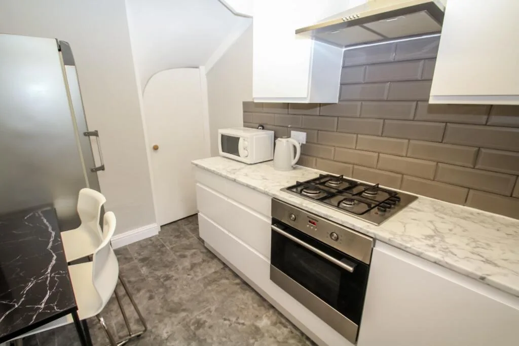 4 bedroom terraced house for rent
