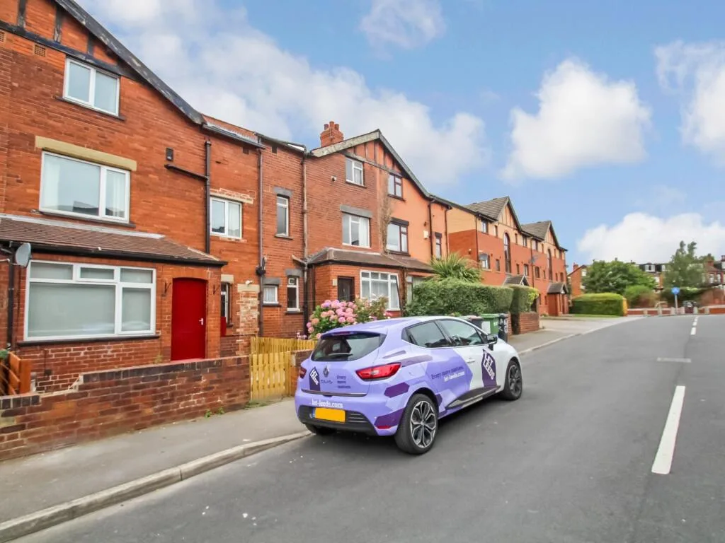 4 bedroom terraced house for rent