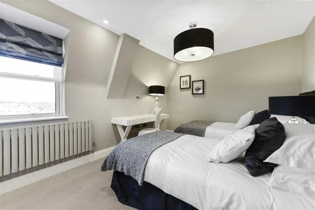 4 bedroom flat for rent