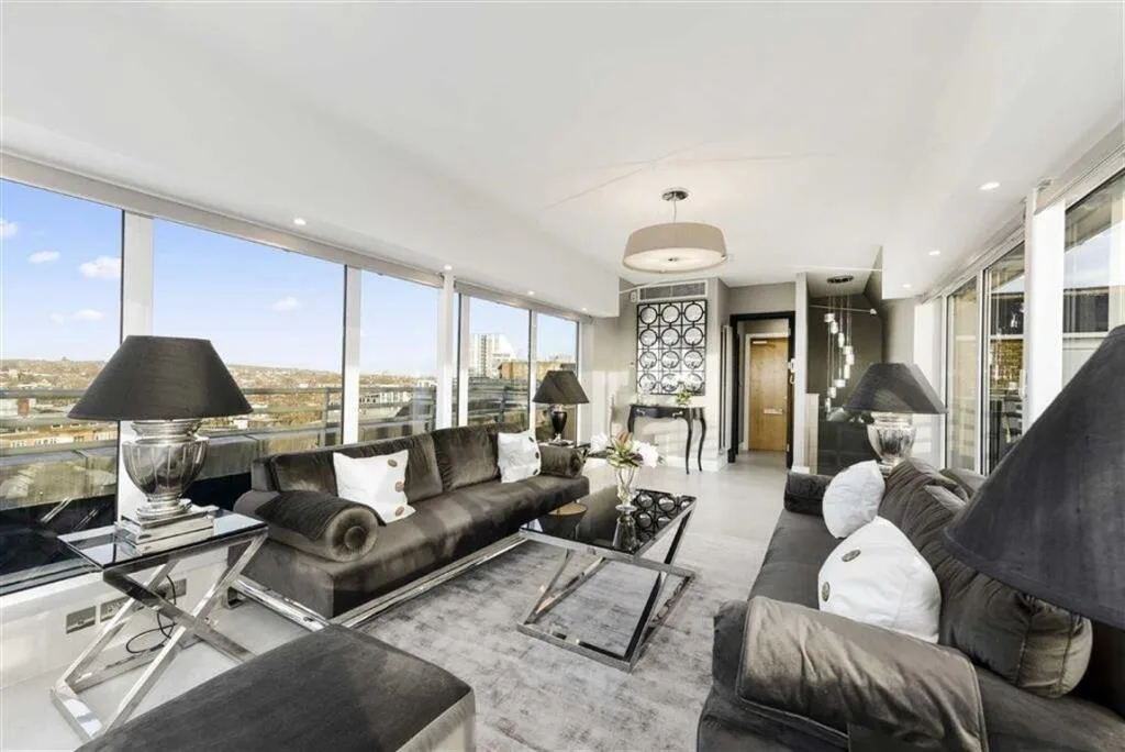 4 bedroom flat for rent