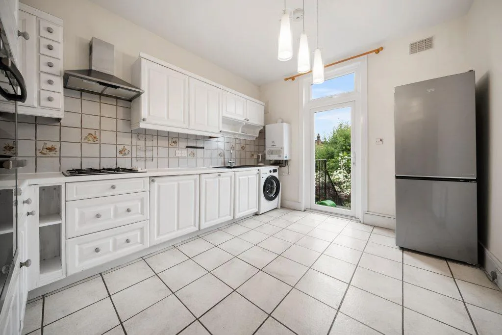 2 bedroom flat for rent