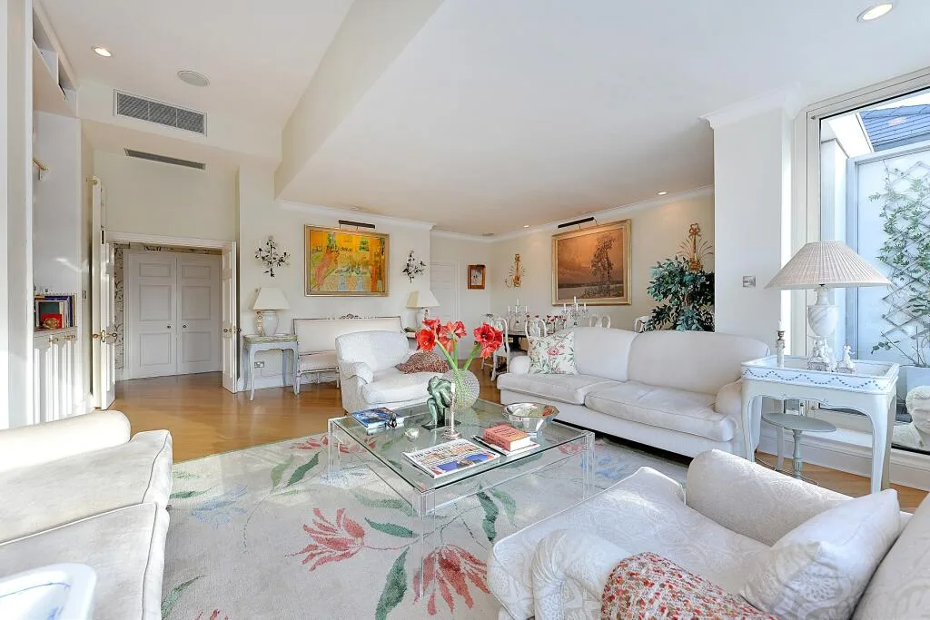 3 bedroom flat for rent