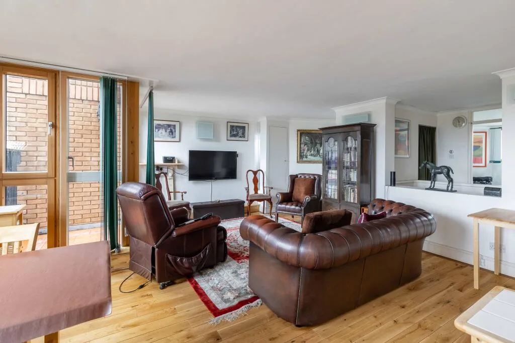 2 bedroom flat for rent
