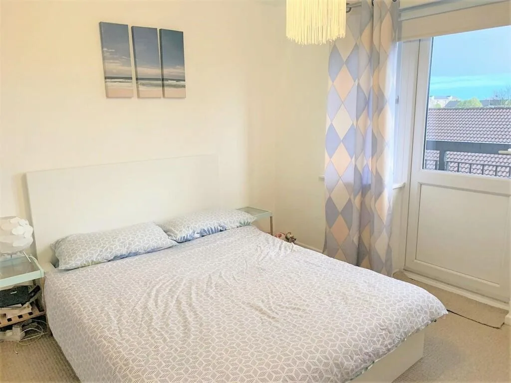 1 bedroom maisonette for rent