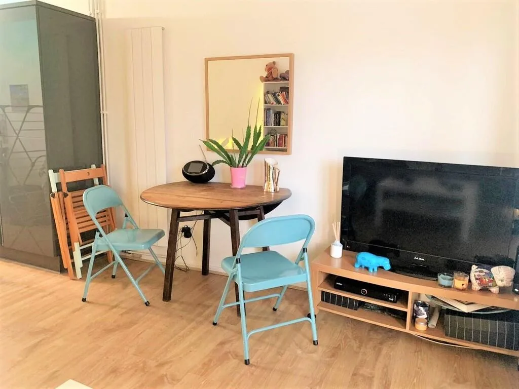 1 bedroom maisonette for rent