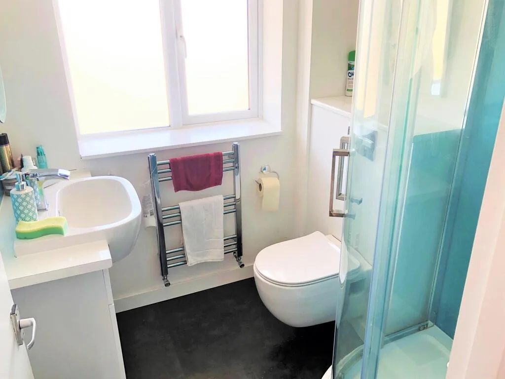 1 bedroom maisonette for rent