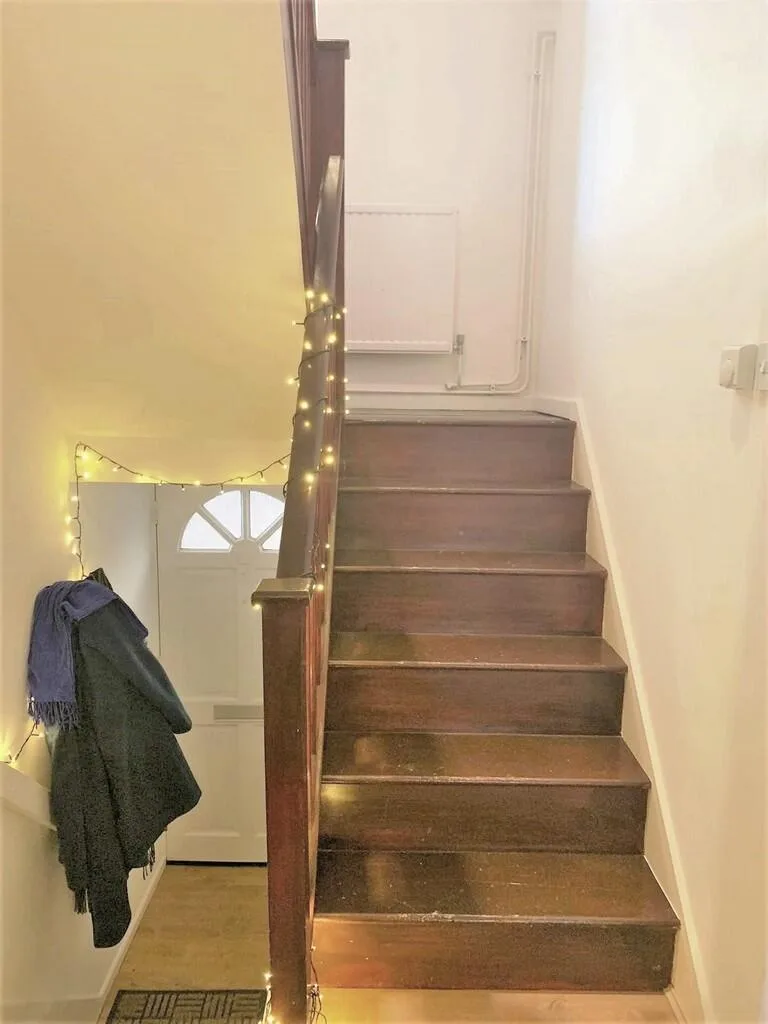 1 bedroom maisonette for rent