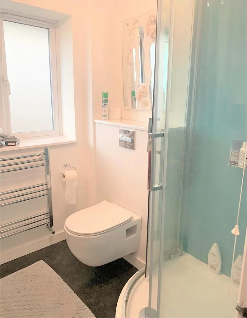 1 bedroom maisonette for rent