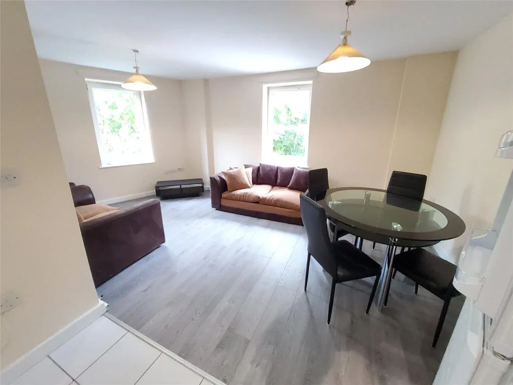 2 bedroom apartment for rent