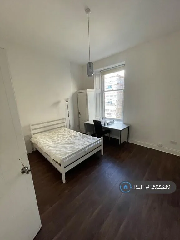 4 bedroom flat for rent