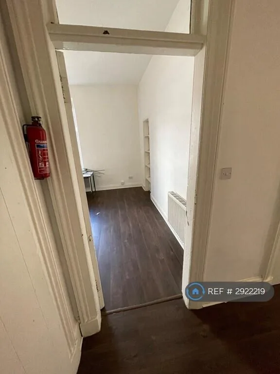 4 bedroom flat for rent