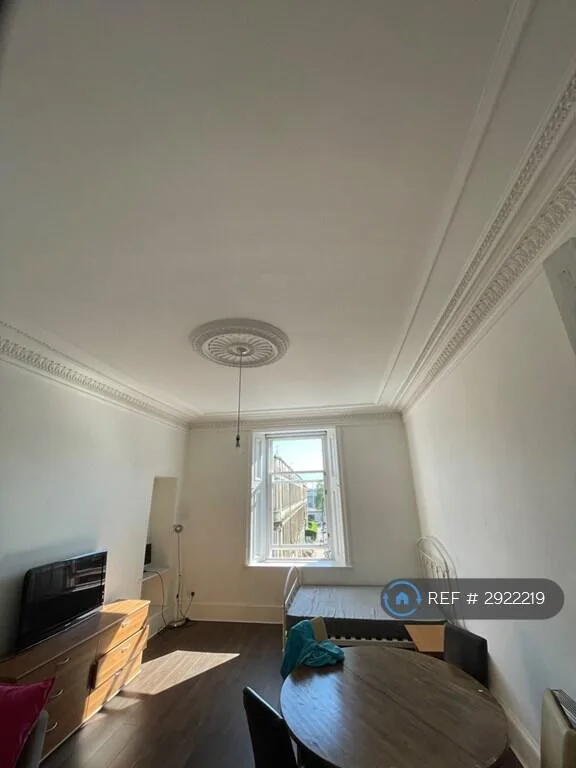 4 bedroom flat for rent