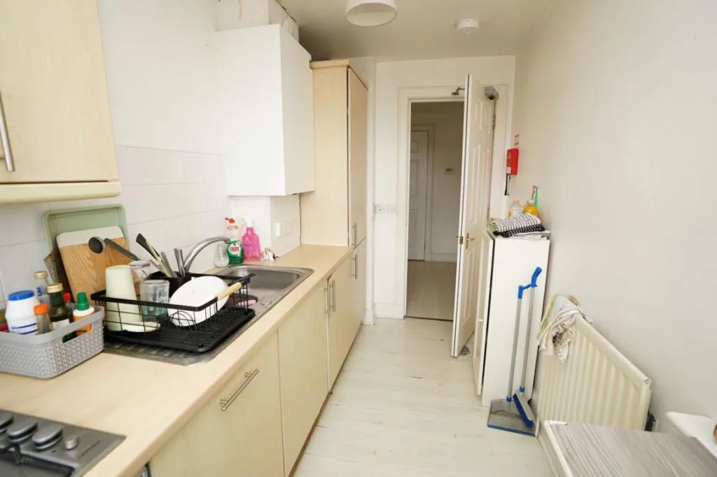 3 bedroom flat for rent