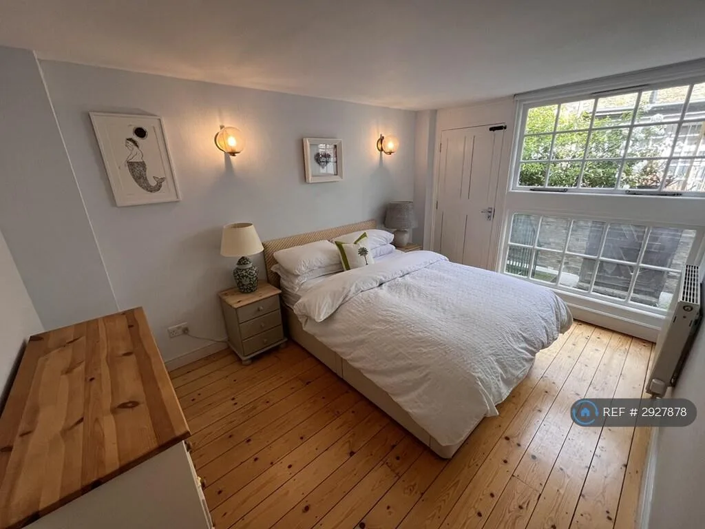 2 bedroom maisonette for rent
