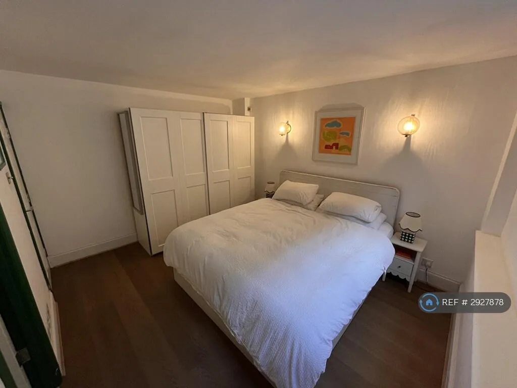 2 bedroom maisonette for rent