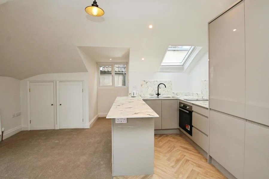 2 bedroom flat for rent