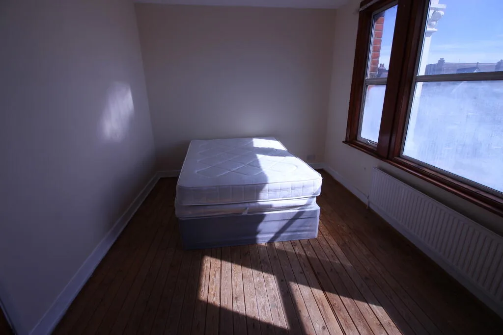 2 bedroom maisonette for rent