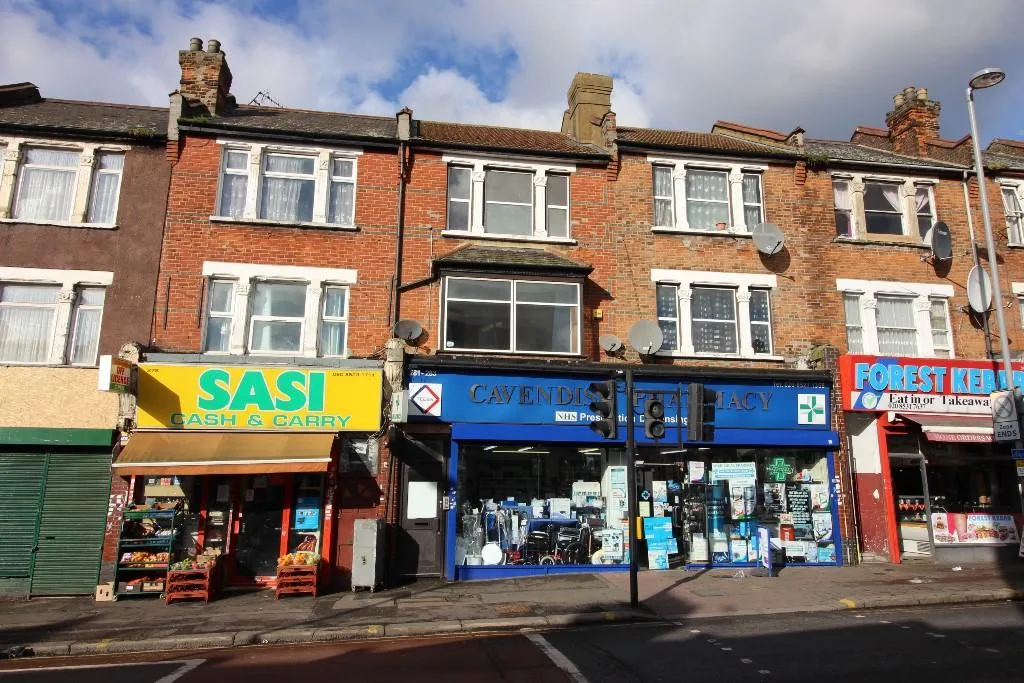 2 bedroom maisonette for rent