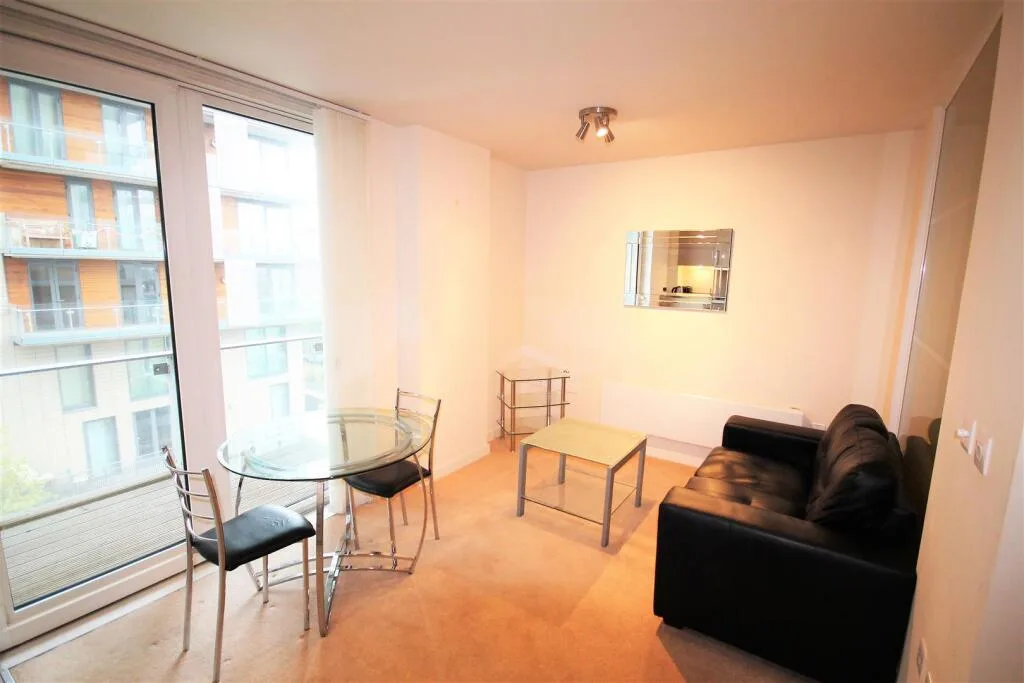 Studio flat for rent