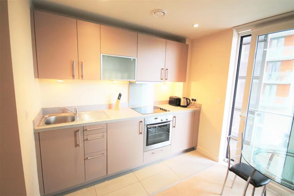 Studio flat for rent
