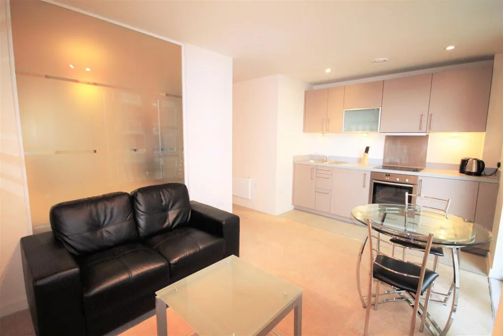 Studio flat for rent