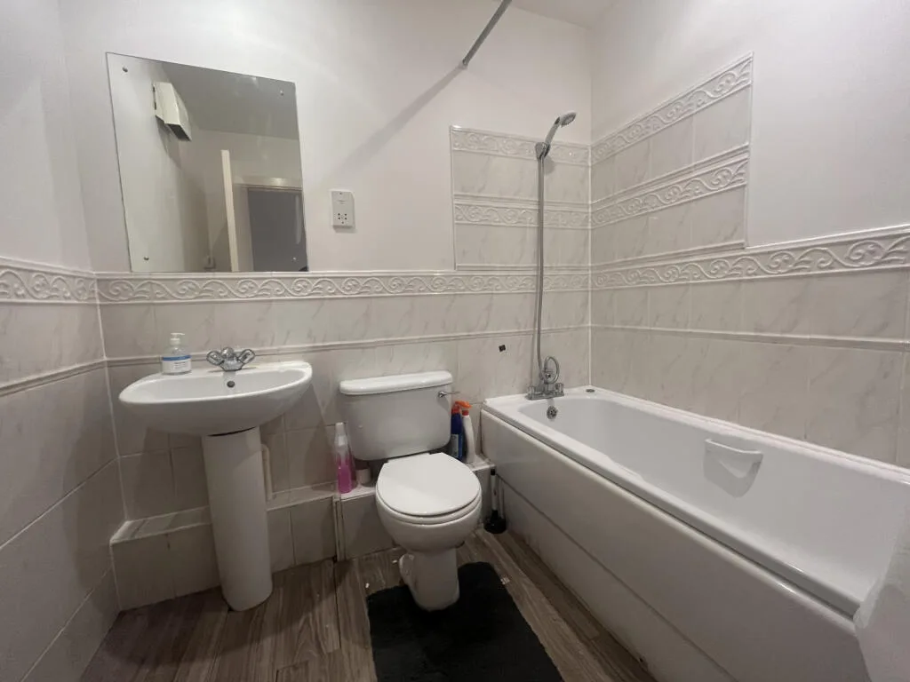 2 bedroom apartment for rent