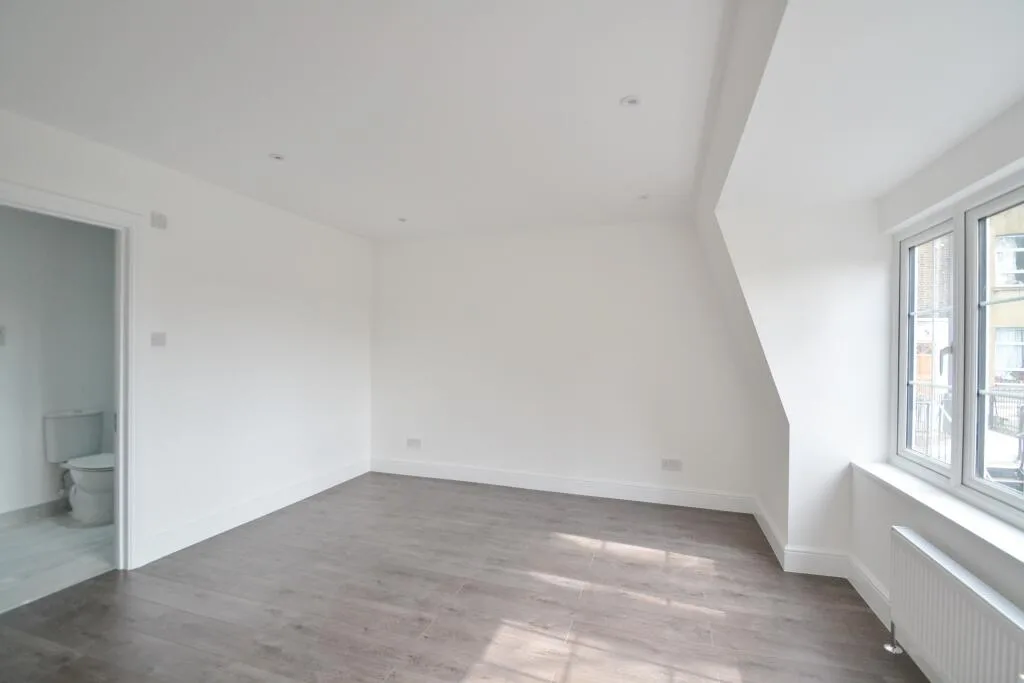 2 bedroom house for rent