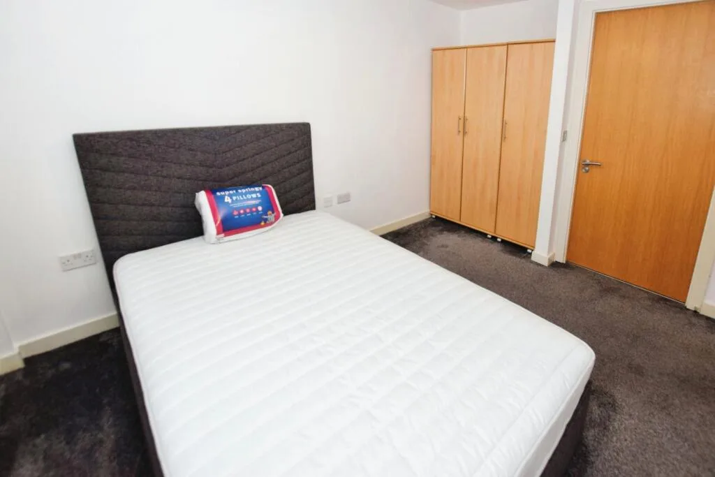2 bedroom flat for rent