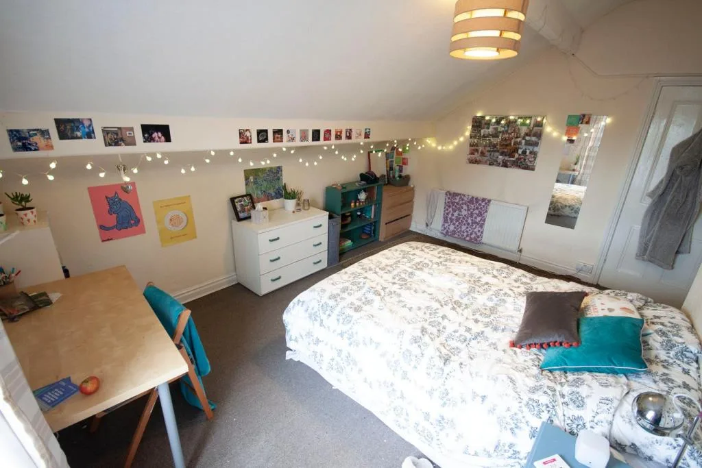 7 bedroom flat for rent