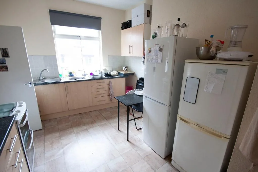 7 bedroom flat for rent