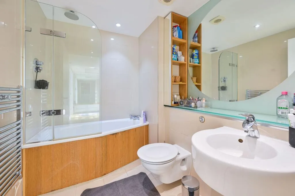 3 bedroom flat for rent