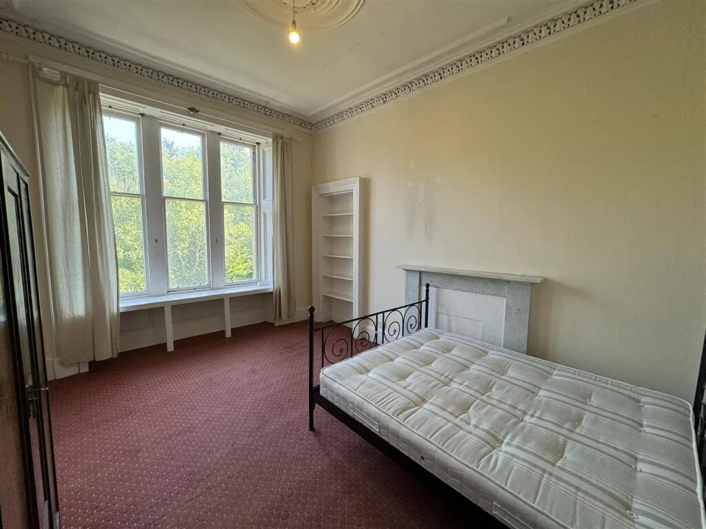 4 bedroom flat for rent