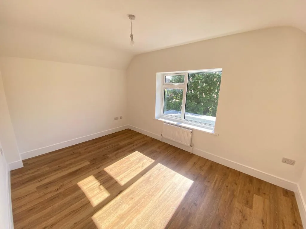 1 bedroom house share for rent