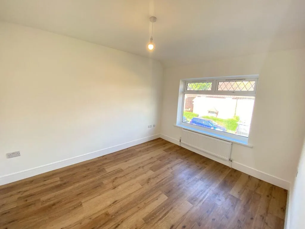 1 bedroom house share for rent