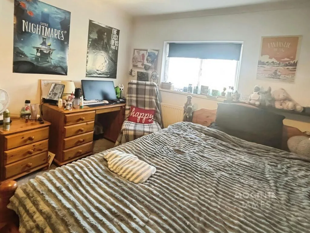 6 bedroom detached house for rent