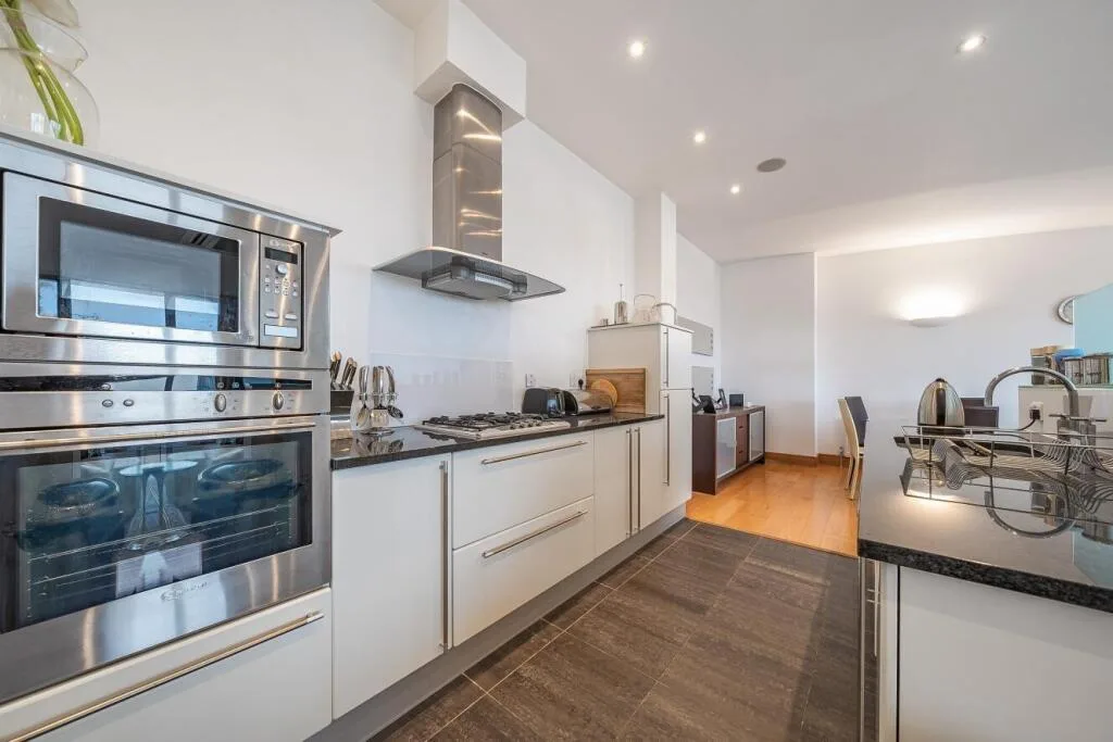 3 bedroom penthouse for rent