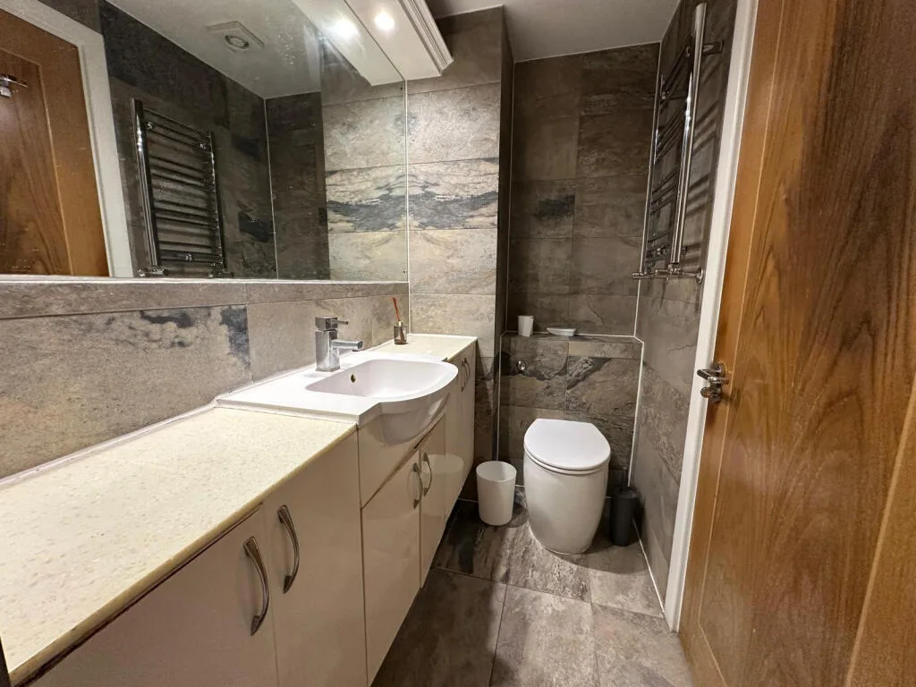 2 bedroom flat for rent