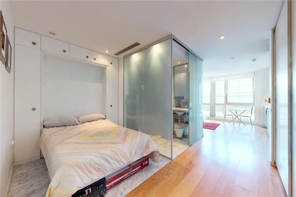 Studio apartment for rent