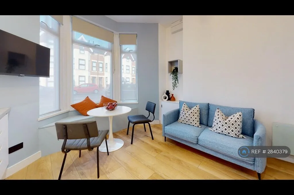 1 bedroom flat for rent