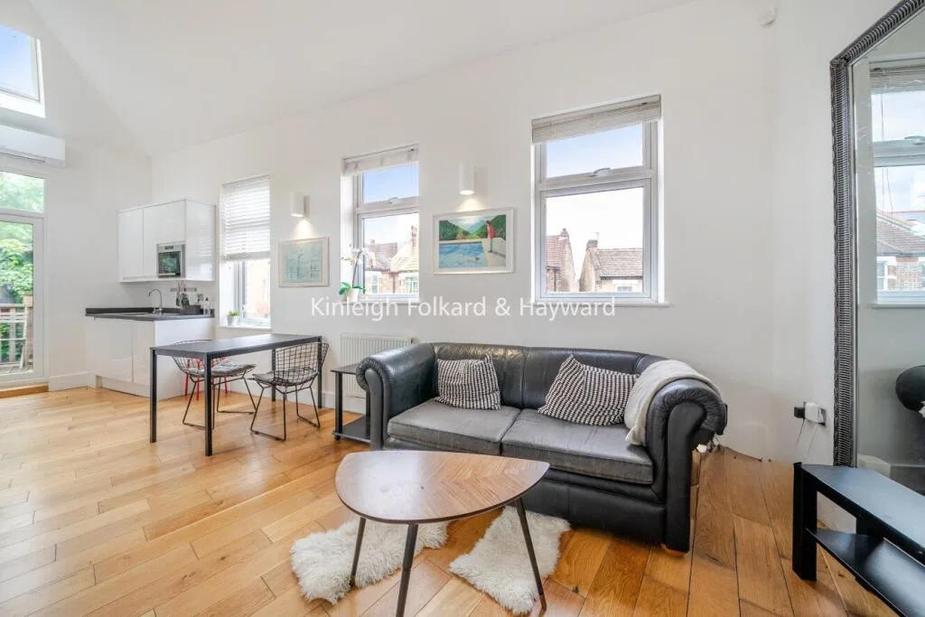 1 bedroom end of terrace house for rent