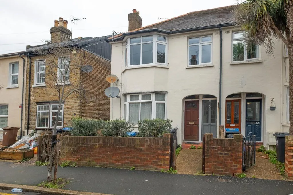 2 bedroom flat for rent