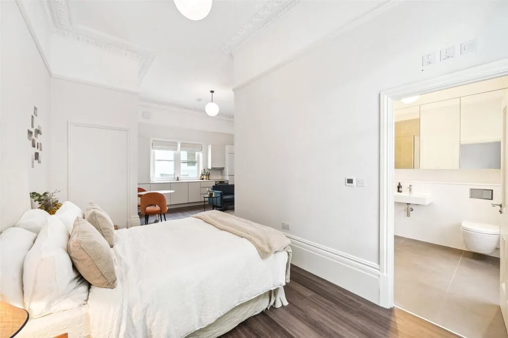 Studio apartment for rent