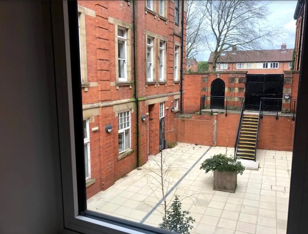 Studio flat for rent