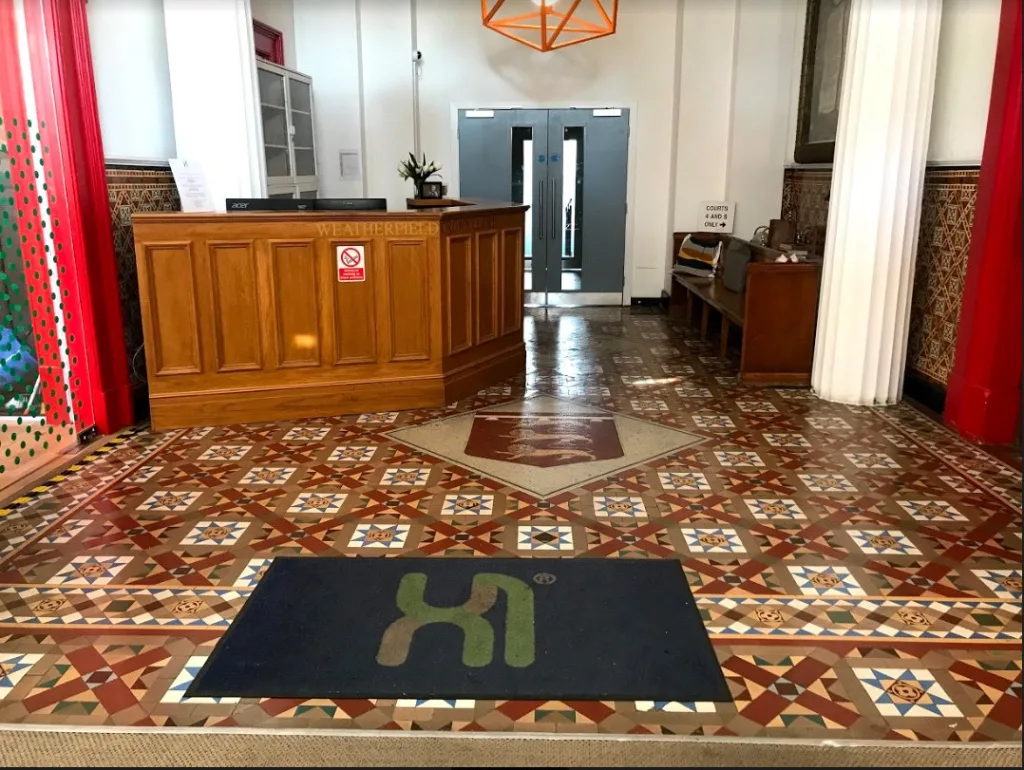 Studio flat for rent