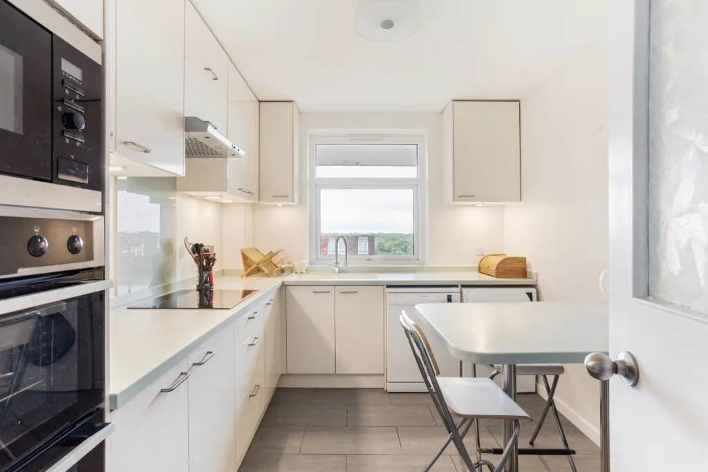 2 bedroom apartment for rent